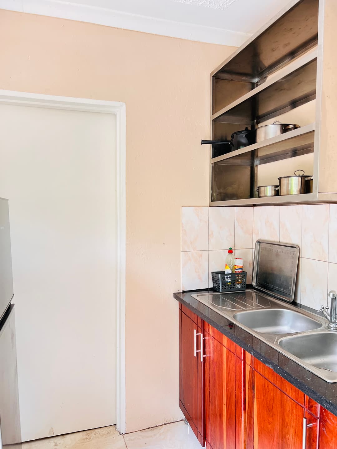 Standard En-suite Room image 7